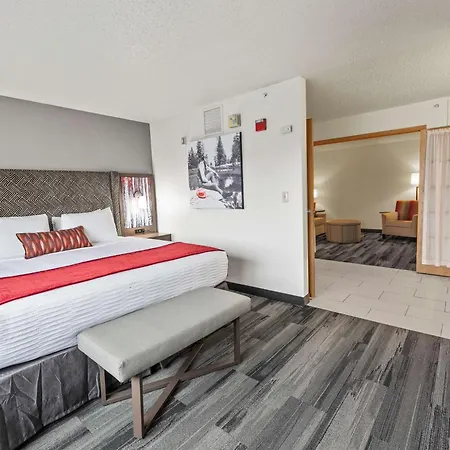 Best Western Plus Mccall Lodge And Suites Exterior photo
