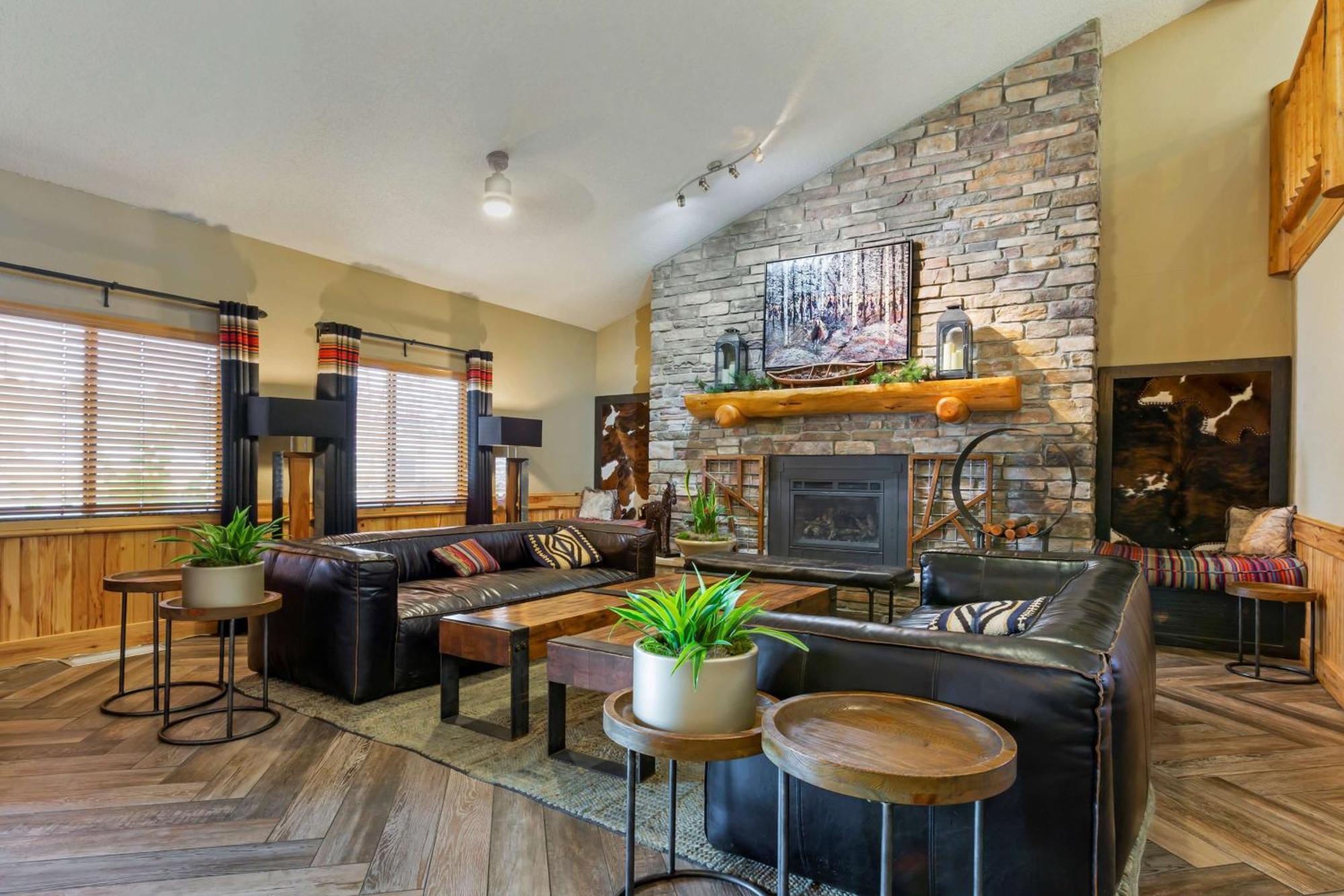 Hotel Western Lodge&suites