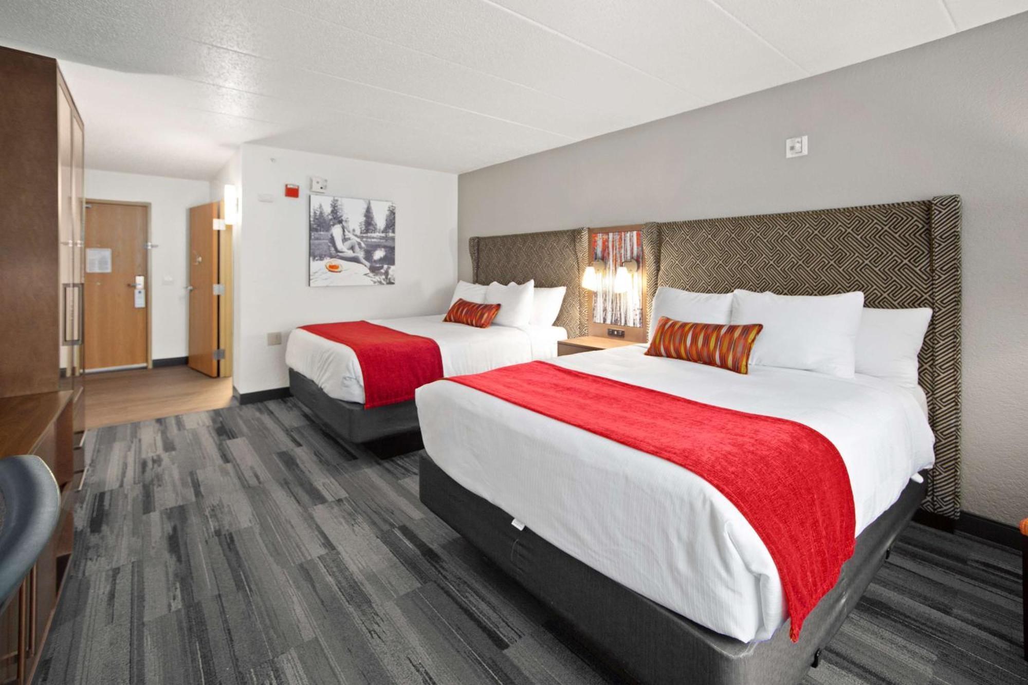 Western Lodge&suites 3*